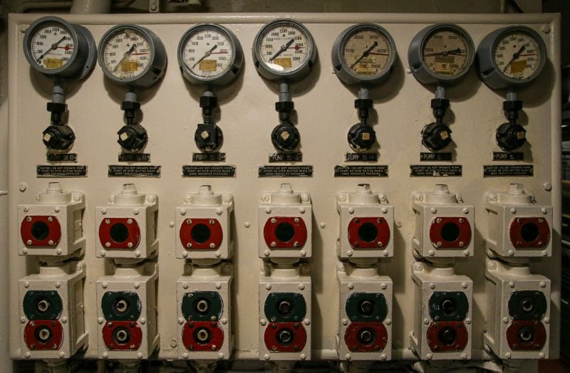 Traditional flow control valves that need to be manually adjusted