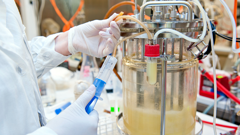 EBE’s QCRC sensors enable contact-free detection of foam, air, and
liquids.