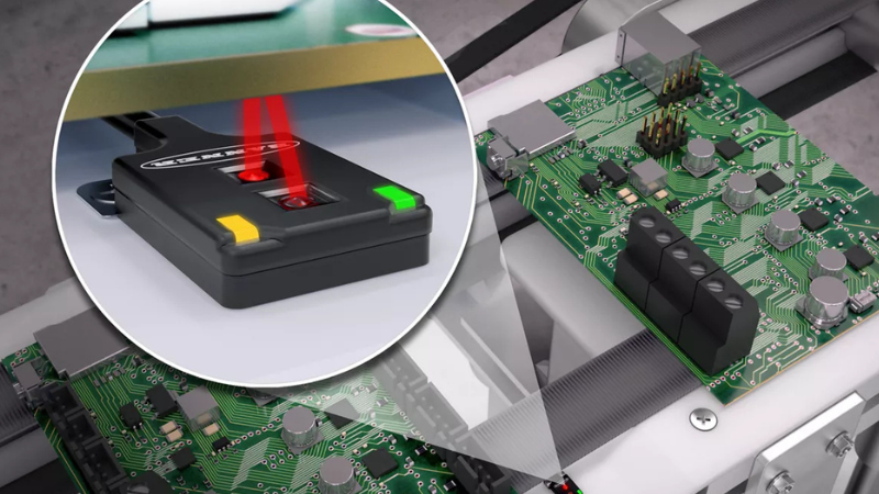 The Q2F is compact enough to mount 10 mm below PCBs on an automated optical inspection machine