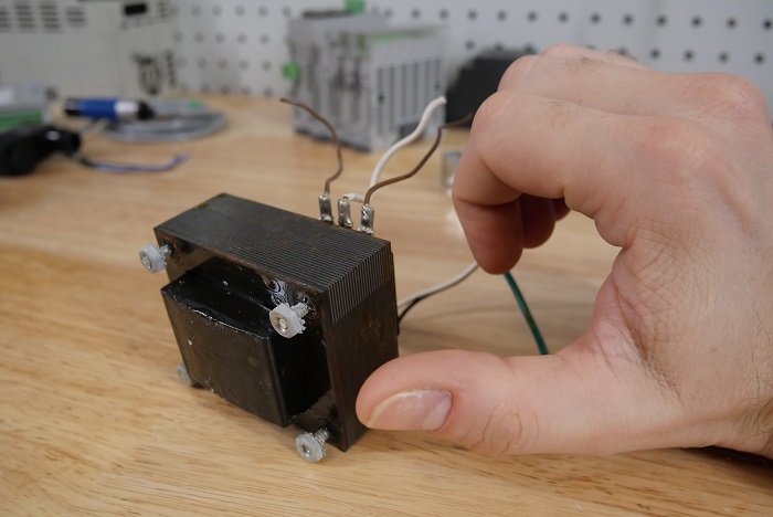  Figure 4. The ‘right-hand rule’ is applied to this transformer.