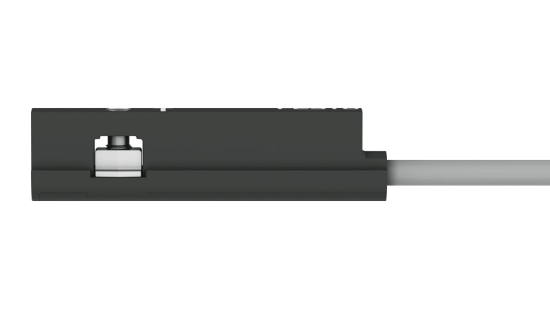 The SDAC-MHS is available in two sensing ranges: 20 mm (analog variant) and 30 mm (IO-Link variant)