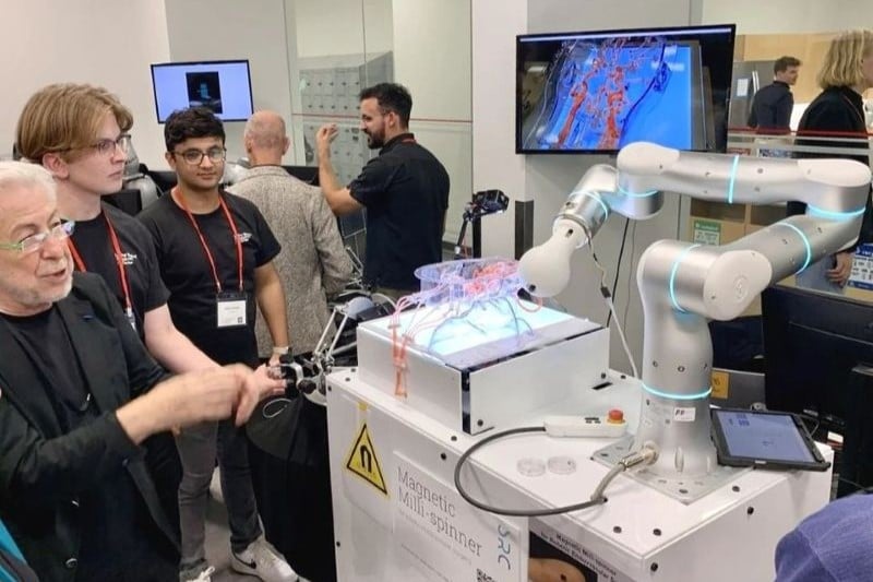 Magnetic guided milli-spinner for use in vascular therapy being showcased at the Stanford Robotics Center grand opening.