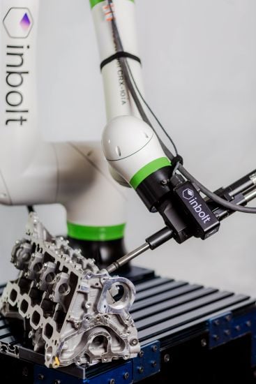 With Inbolt’s 3D vision, FANUC robots can insert and tighten screws, install filters, rundown bolts, and perform several other tasks on parts moving down the line