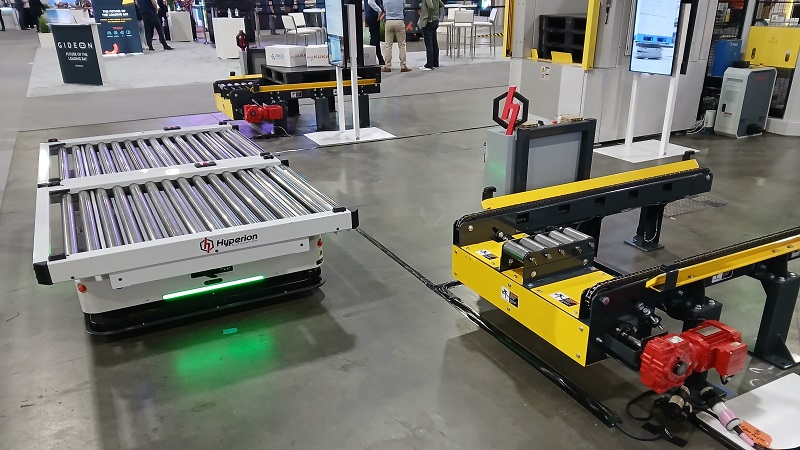 The AMP 3000, KUKA’s heaviest-payload AMR, in action.