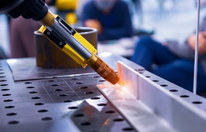 Figure 1. Welding is often performed by devices with multiple motion axes: CNC gantries or articulated robots.