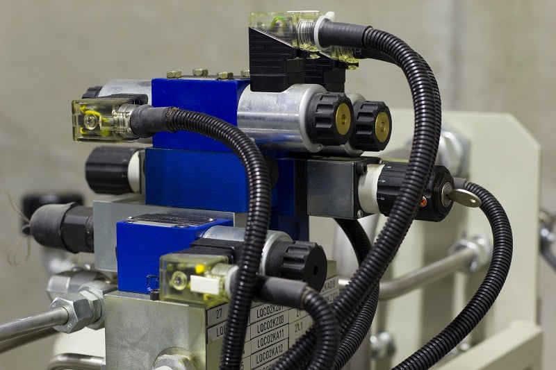  Figure 1. Hydraulic valves.