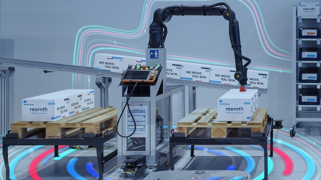 The Bosch Rexroth (and Kassow cobot) demos can be seen in the South Hall, booth S-1548.